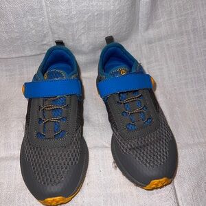 Merrell Gray and Blue Sneakers with Mesh Ventilation